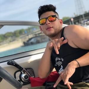 Meet your Posher, Damian